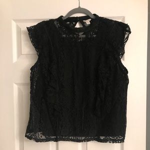 Sleeveless lace blouse